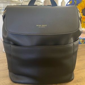 Mina Baie Vegan mini Kinney